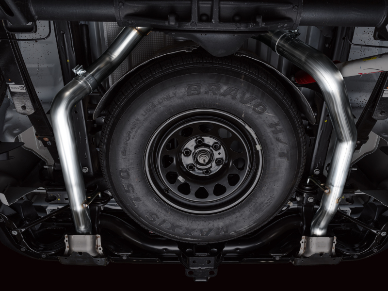 AWE 4th Gen GM 1500 5.3L 0FG Catback Split Rear Exit (w/ Bumper Cutouts) - OE Tips - Image 9