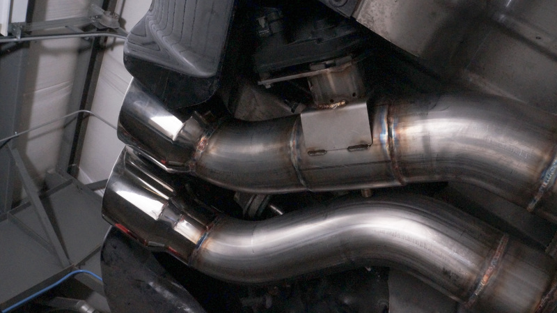 Stainless Works 2016-18 Cadillac CTS-V Sedan Axleback System Dual-Mode Turbo Mufflers 4in Tips - Image 6