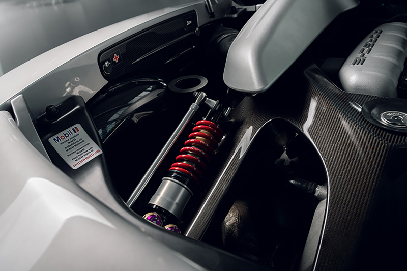 KW 04-05 Porsche Carrera GT Special Edition HLS4 V5 Coilover Kit w/ Red & Blue Springs - Image 21
