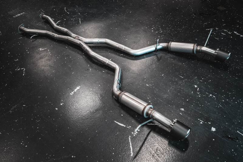 MBRP 18-23 Dodge Durango SRT 6.4L Armor Pro T304 SS 3in Cat Back Exhaust Dual Rear Exit w/ CF Tips - Image 7