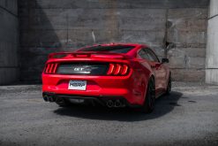 MBRP 18-20 Ford Mustang GT 5.0 w/ Quad Tip Active Exhaust Cat Back Split Rear T304 w/ Carb Fib Tips - Image 7