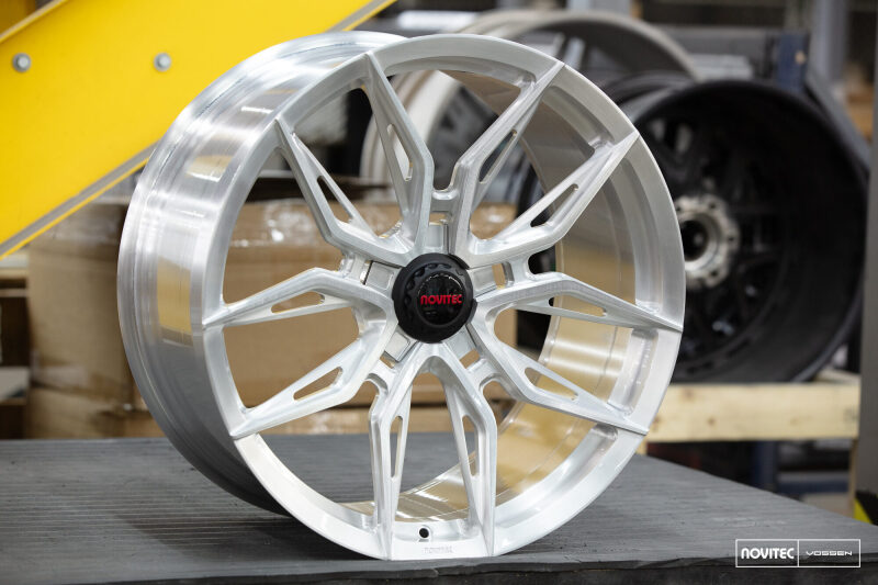 Vossen x Novitec NF11 22x12 5x114.3 BP ET52 Brushed Gloss Clear Ferrari 12Cilindri F167 Rr Wheel