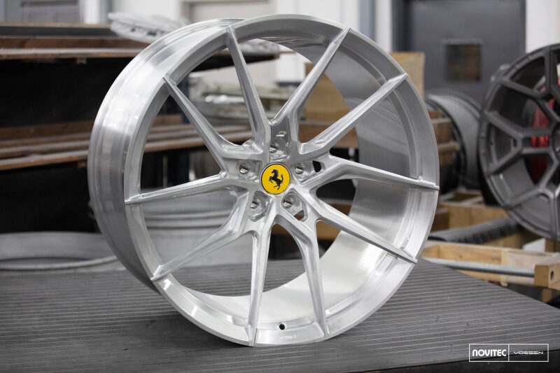 Vossen x Novitec NF8 22x12in - 5x114.3 BP - ET42 - Brushed Gloss Clear Ferrari GTC4Lusso Rear Wheel