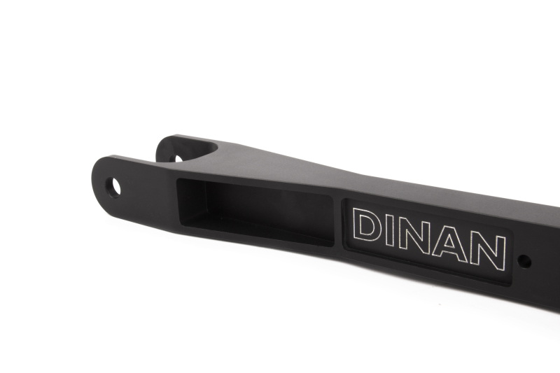 Dinan 18-25 BMW M5/M8 (F90/F91/F92/F93) Suspension Link Kit - Rear - Image 6