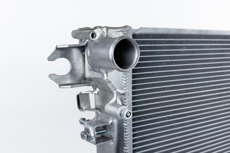 CSF 18-24 Jeep Wrangler 3.6L V6 Heavy Duty 2-Row Radiator - Image 4