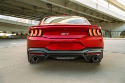 Corsa 2024 Ford Mustang GT Coupe 3in Sport Axle-Back Exhaust - 4.5in Carbon Fiber Tips - Image 3