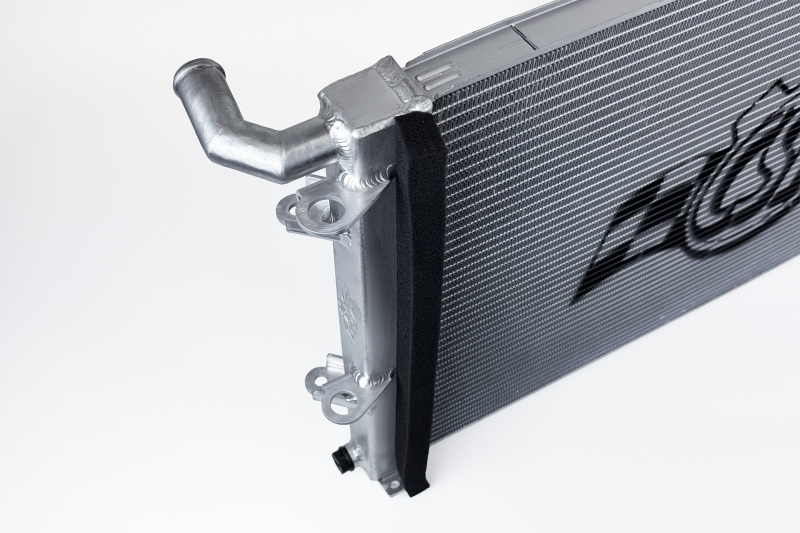CSF 05-06 Ford GT High-Performance All-Aluminum Heat Exchanger - Image 4