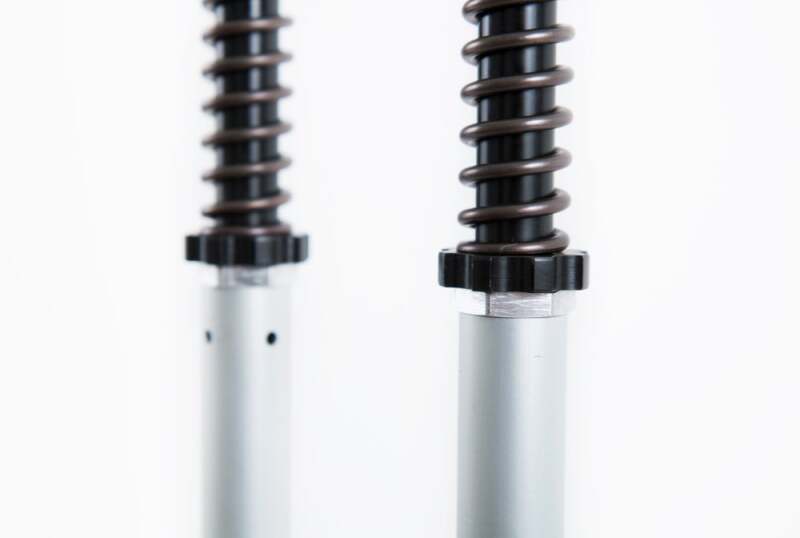 Ohlins 17-23 Suzuki SV 650 NIX 22 Cartridge Kit (Springs/Oil Sold Separately) - Image 4