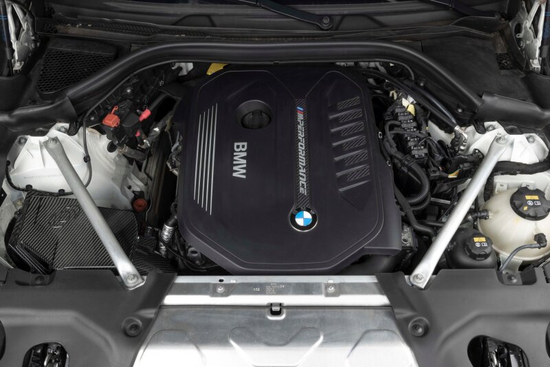 Dinan 16-26 BMW 540i/740i/840i/X5 40i/X6 40i (G05/G06/G12/G15/G16/G32) Carbon Fiber Cold Air Intake - Image 2