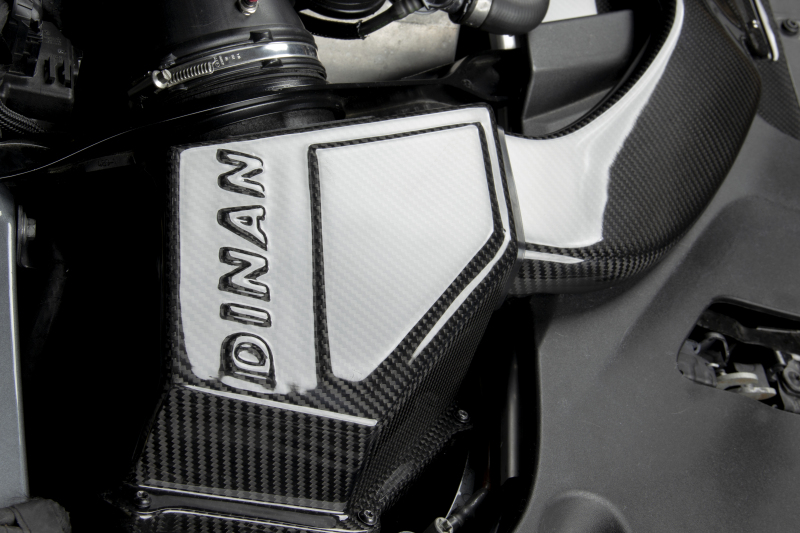 Dinan 18-23 BMW M5 (F90) Carbon Fiber Cold Air Intake - Image 7