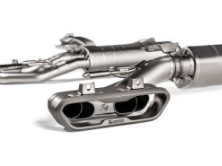 Alternative view of Akrapovic 19-24 Mercedes-AMG G 500 Evolution Exhaust - Titanium