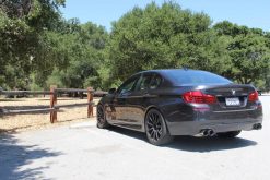 Alternative view of Dinan 11-16 BMW 550i (F10) Free Flow Axleback Exhaust System - Polished Tips