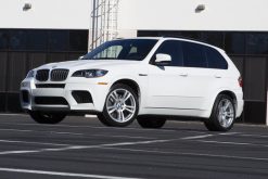 Alternative view of Dinan 10-14 BMW X5 M/X6 M (E70/E71) Performance Spring Set