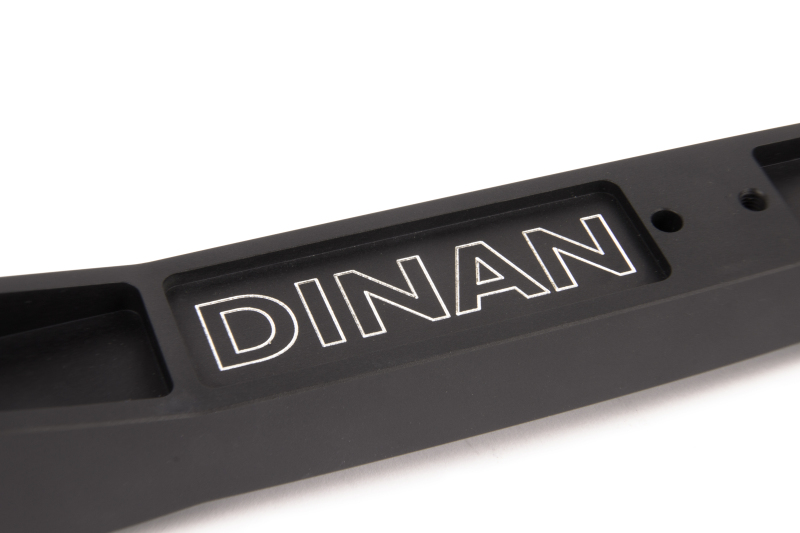 Dinan 18-25 BMW M5/M8 (F90/F91/F92/F93) Suspension Link Kit - Rear - Image 14