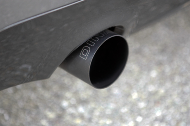 Dinan 07-13 BMW 335i/335is/335xi (E92/E93) Free Flow Axleback Exhaust System - Black Tips - Image 4