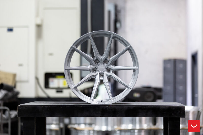 Vossen HF-3 20x9.5 / ET25 / 5x127 / 71.5 / Deep Face - Satin Silver - Image 2