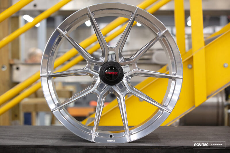 Vossen x Novitec NF10 22x12in - 5x114.3 BP - ET42 - Brushed Gloss Clear Ferrari GTC4Lusso Rear Wheel