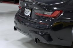 Alternative view of Dinan 19-26 BMW 330i (G20)/21-26 BMW 430i (G22) Valved Axleback Exhaust System - Black Tips