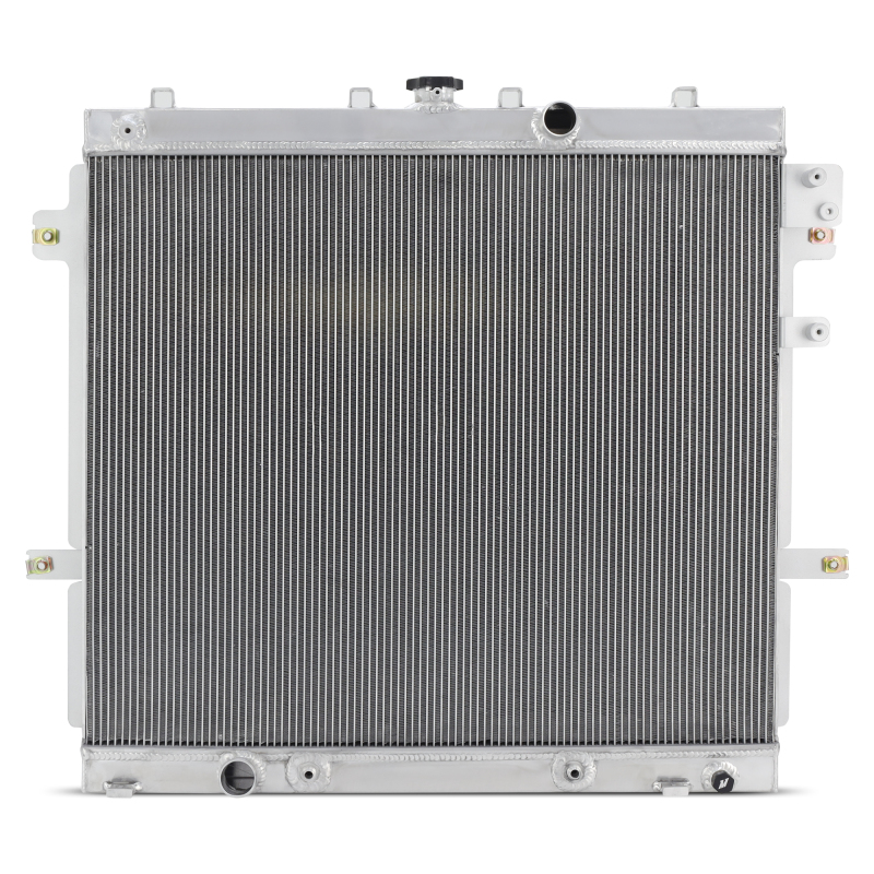 Mishimoto 10-14 Toyota 4Runner 4.0L Performance Aluminum Radiator - Image 3