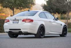 Dinan 08-13 BMW M3 (E92/E93) Free Flow Axleback Exhaust System - Black Tips - Image 9