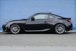 Alternative view of HKS 22+ Subaru BRZ Hipermax S ZD8 - Full Kit