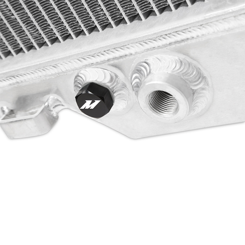 Mishimoto 03-07 Ford F250 w/ 6.0L Powerstroke Engine Aluminum Radiator - Image 8