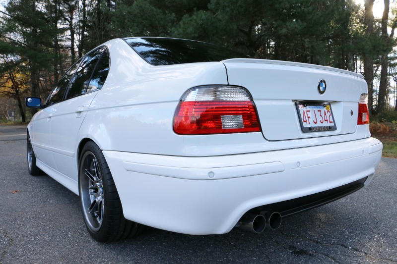 Dinan 97-03 BMW 540i (E39) w/Standard Bumper Free Flow Axleback Exhaust - Polished Tips - Image 2