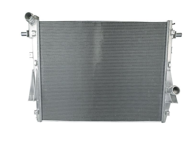 aFe 11-16 Ford F250/F350 Super Duty Power-Stroke V8 6.7L (td) BladeRunner Street Series Radiator - Image 2