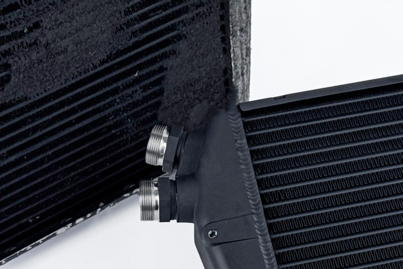 CSF Porsche 964/993 OEM+ Performance Fender Oil Cooler - Image 6