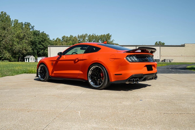 Corsa 20-22 Ford Mustang GT500 3.0in Dual Rear Exit Catback w/ Twin 5.0in Black Carbon Fiber Tips