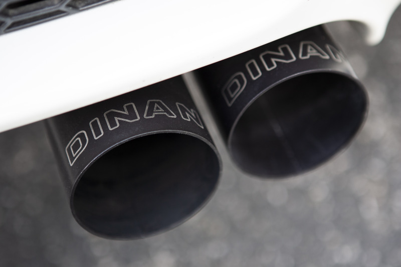 Dinan 08-13 BMW M3 (E92/E93) Free Flow Axleback Exhaust System - Black Tips - Image 10